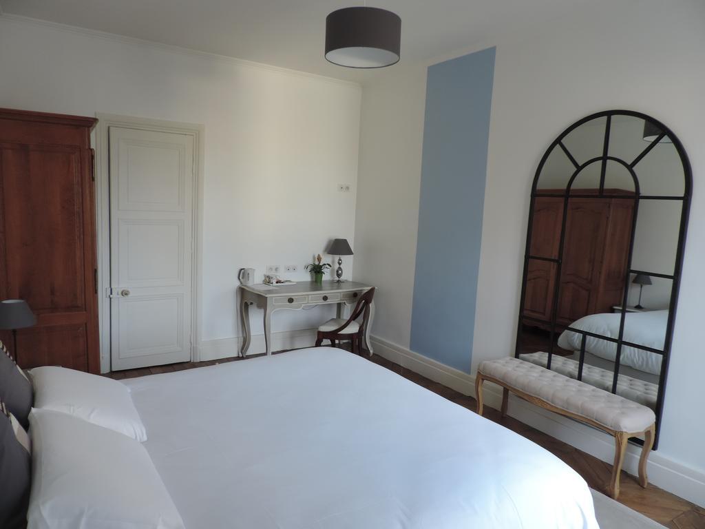 Cedre Et Charme Bed and Breakfast Saint-Branchs Kamer foto