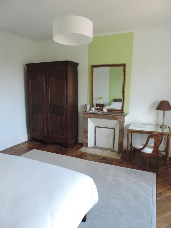 Cedre Et Charme Bed and Breakfast Saint-Branchs Buitenkant foto