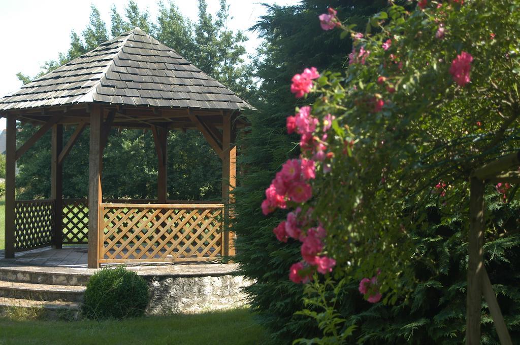 Cedre Et Charme Bed and Breakfast Saint-Branchs Buitenkant foto