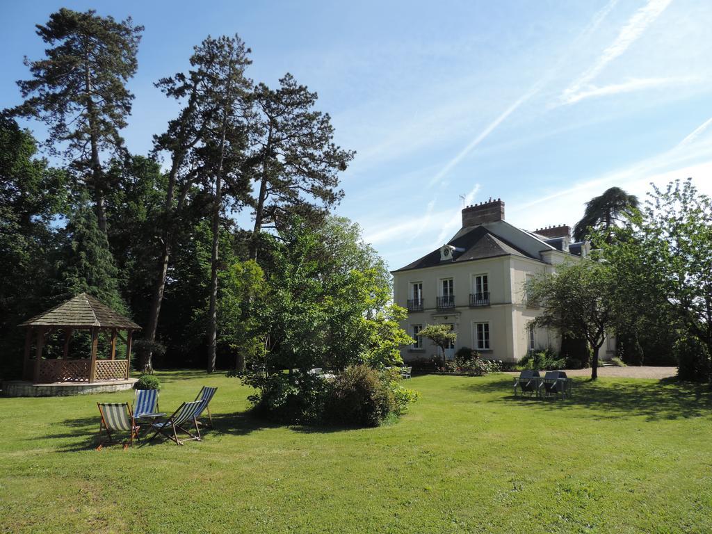 Cedre Et Charme Bed and Breakfast Saint-Branchs Buitenkant foto